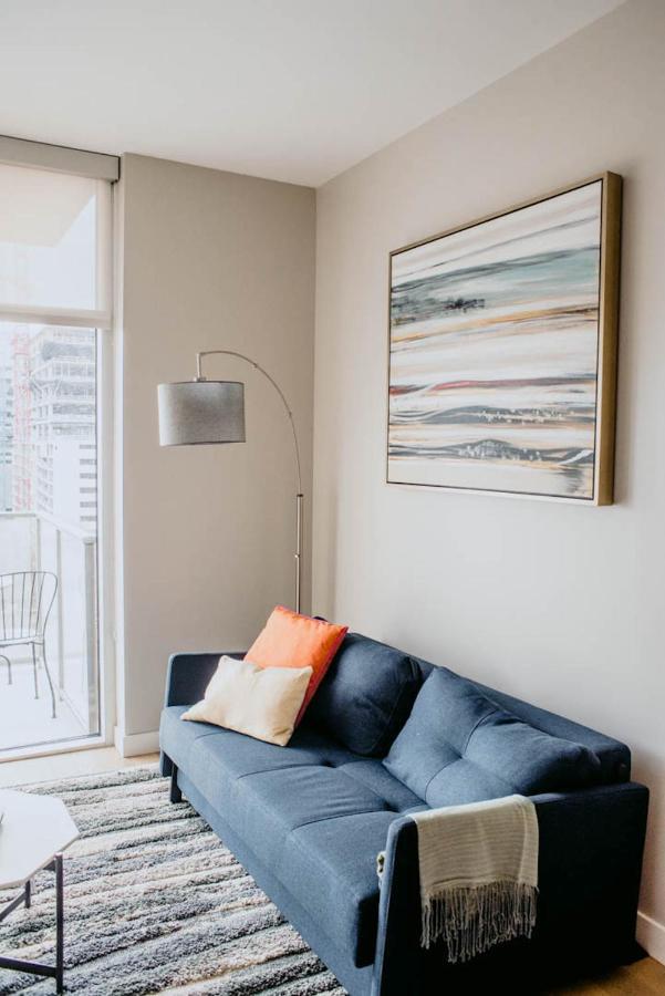 One-Bedroom Apartment (Self Check-in with Virtual Front Desk)