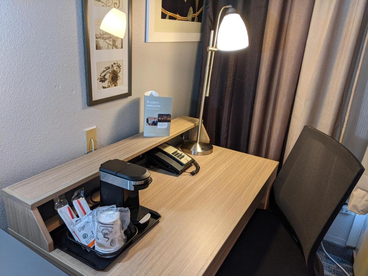 King Room Disability Access or Non-Smoking