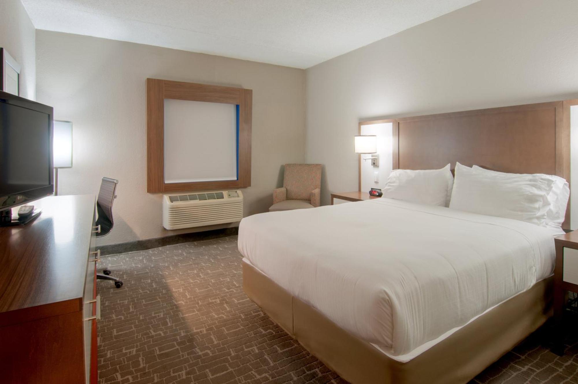 Standard King Room,1275588415:JPEG