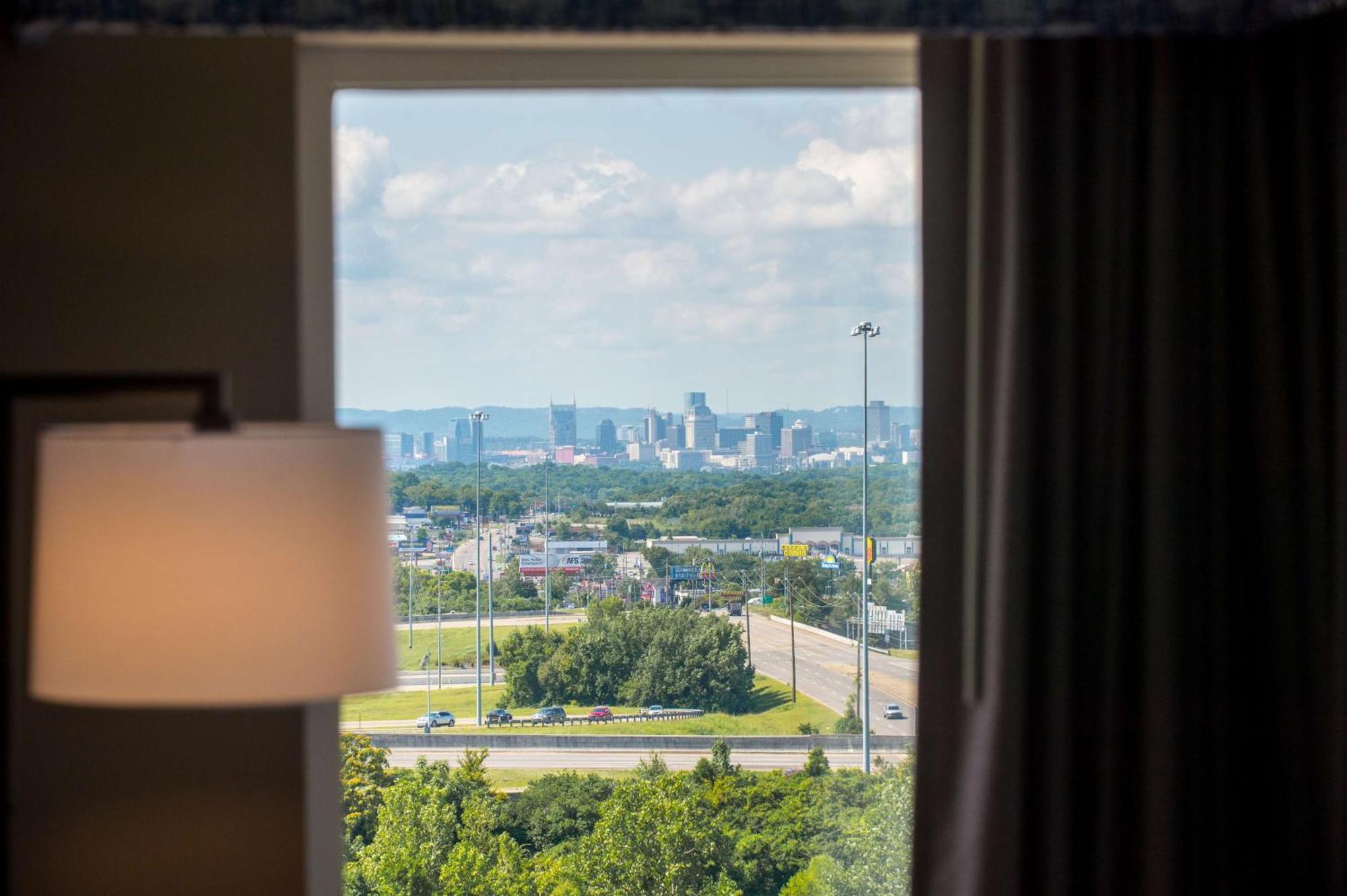 King Studio Suite with City View - Non-Smoking