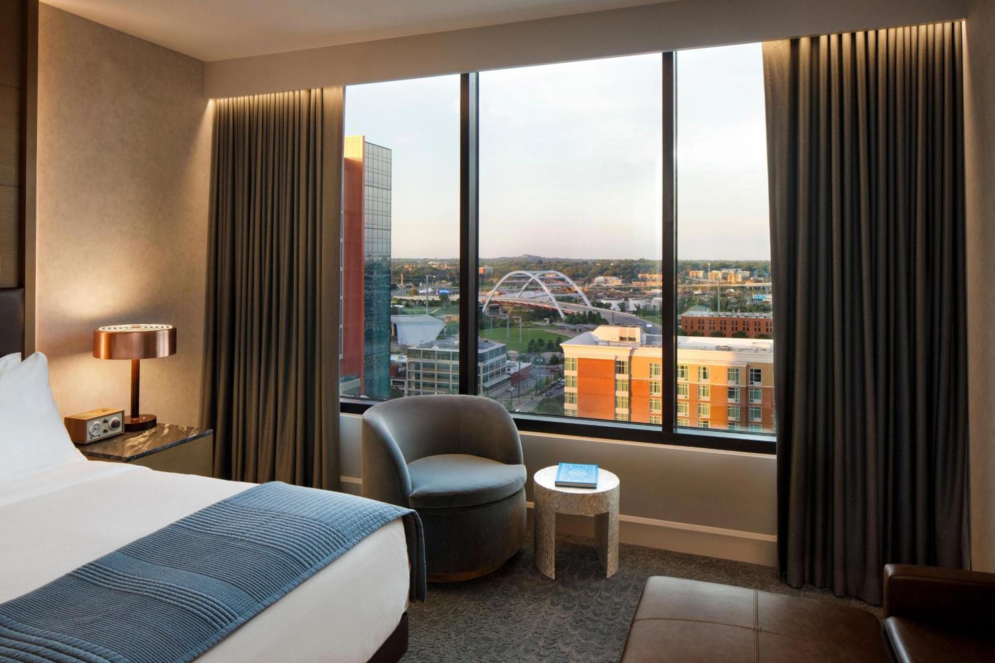 Executive King Room High Floor