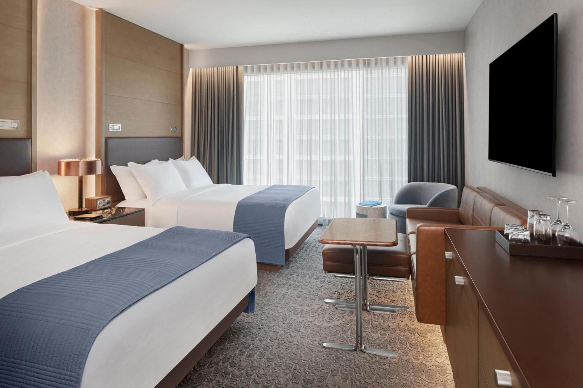 Executive Queen Room Two Queen Beds High Floor