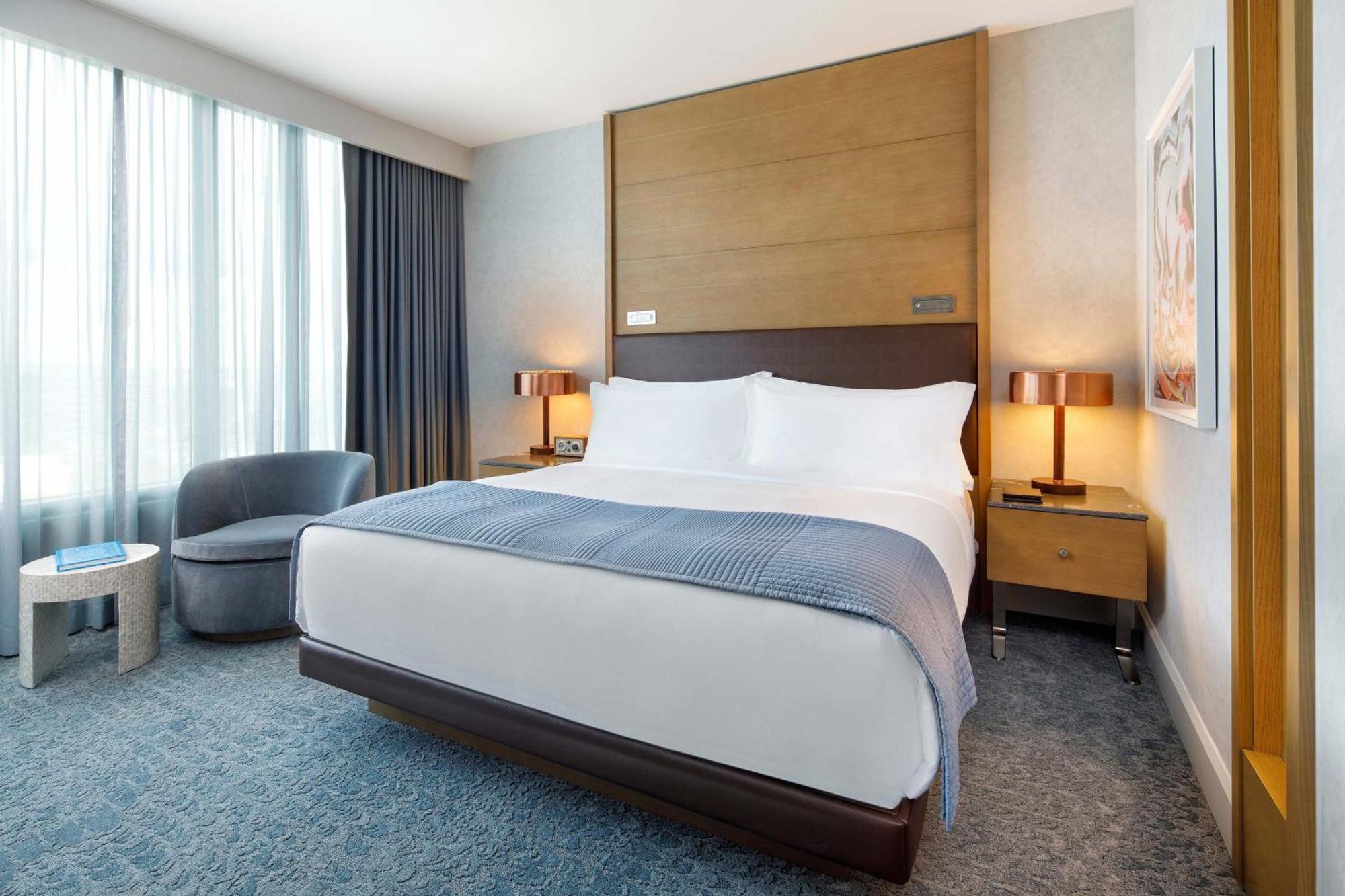 Executive King Room High Floor