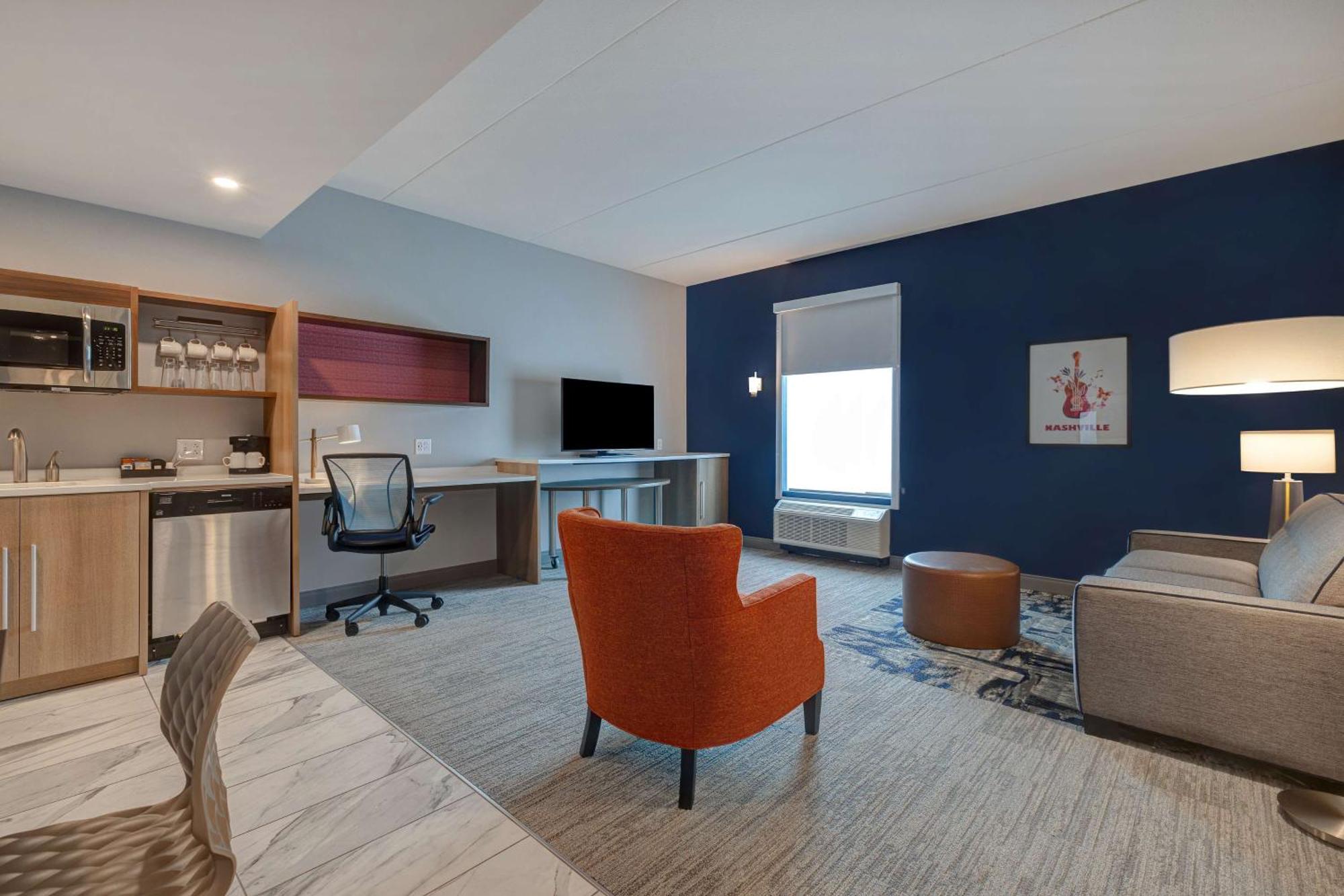 One-Bedroom King Suite Non-Smoking