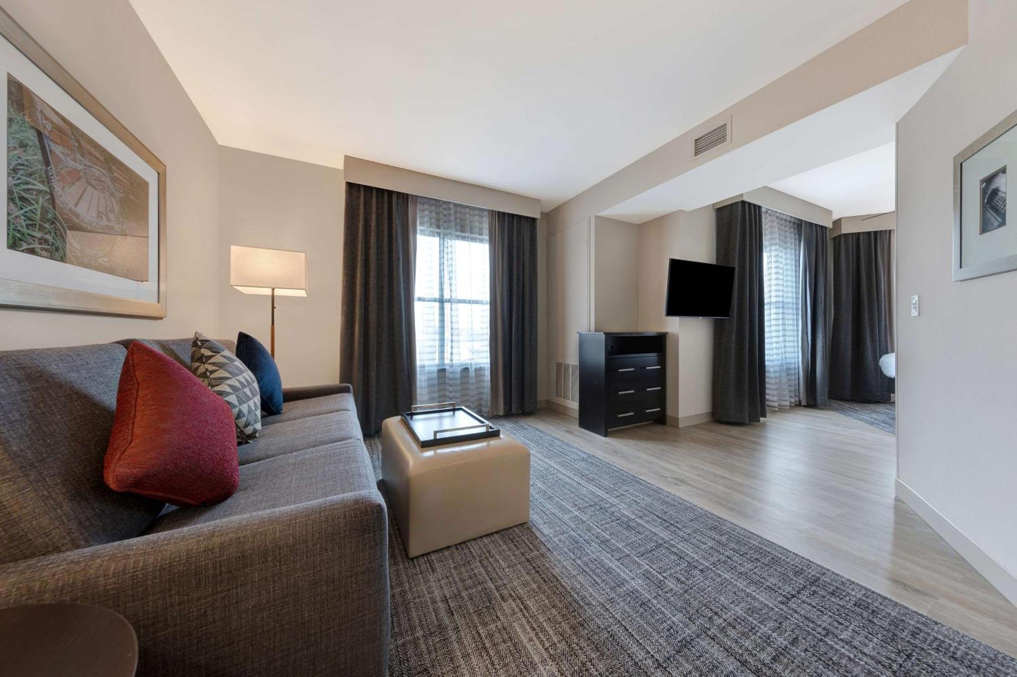 King Studio Suite Non-Smoking