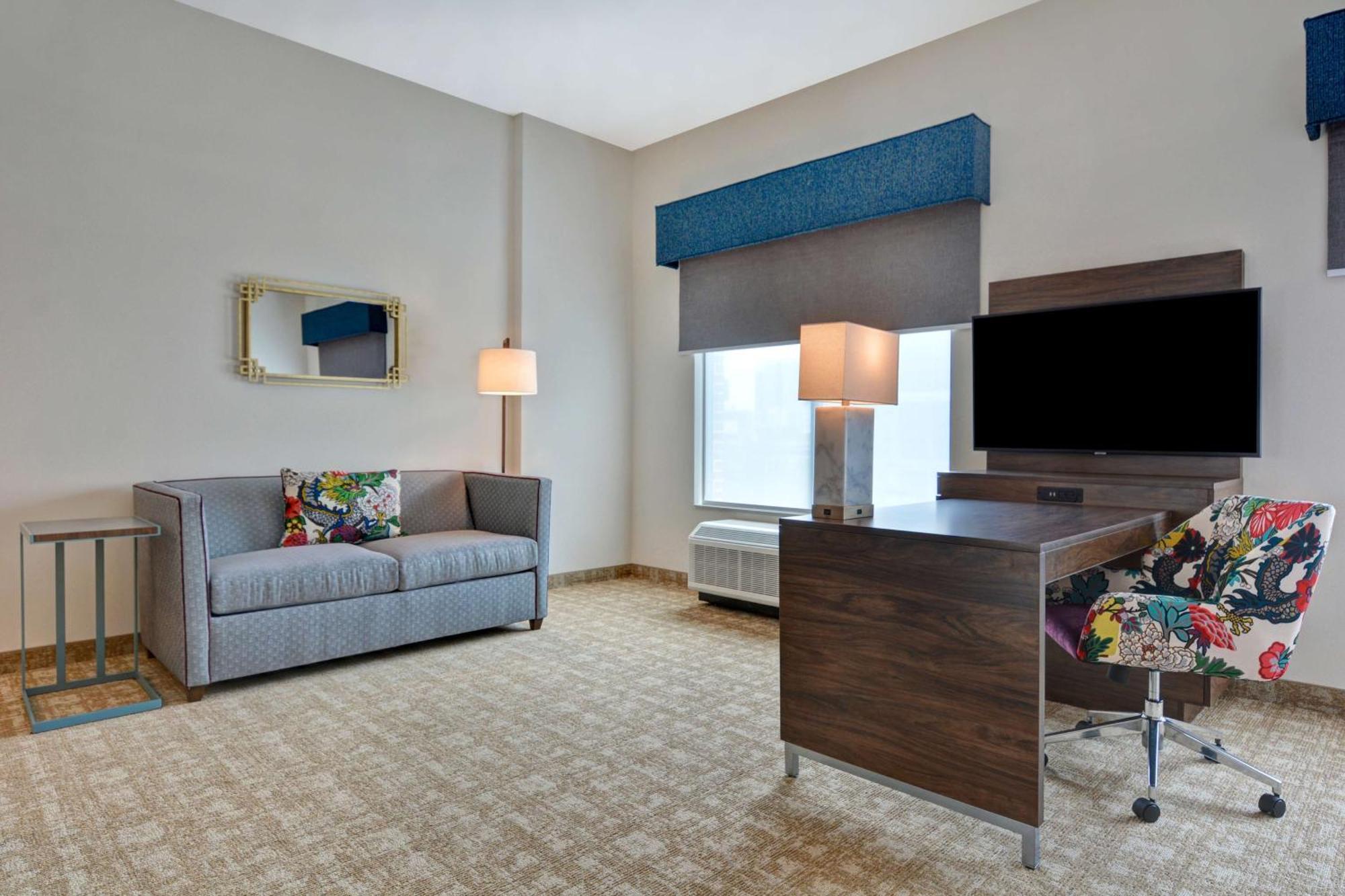 King Studio Suite