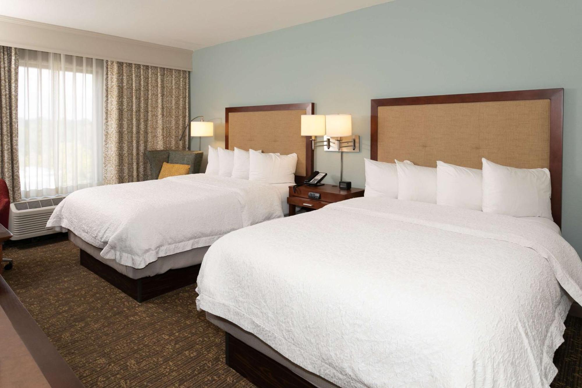 Queen Room Two Queen Beds