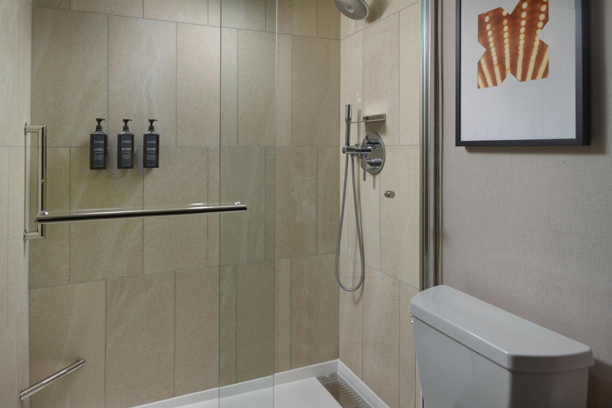 Executive Suite 1 King,1612960051:JPEG