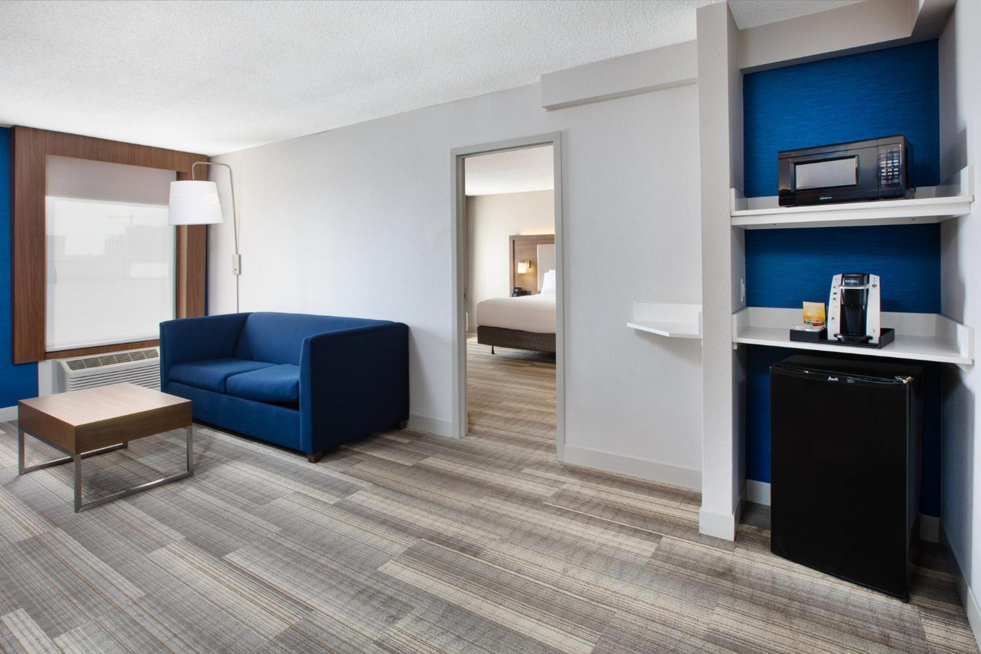One-Bedroom Suite Two Double Beds