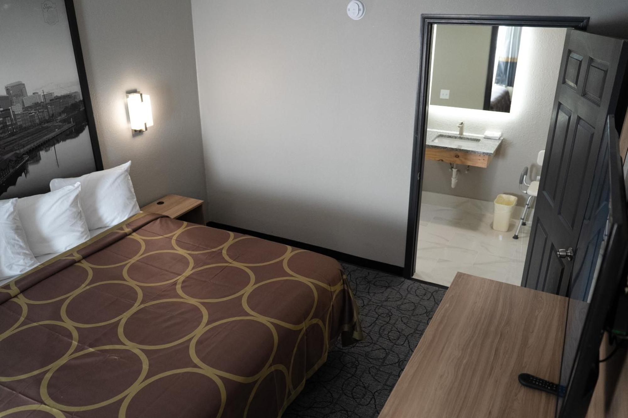 King Room Non-Smoking