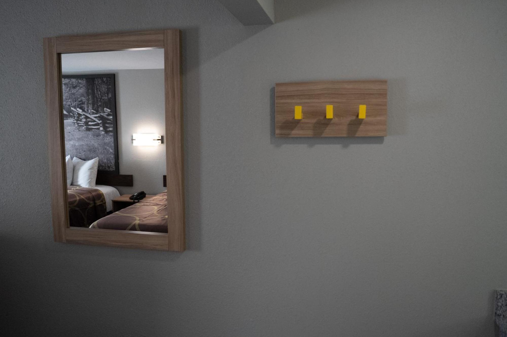 Queen Room Two Queen Beds Non-Smoking