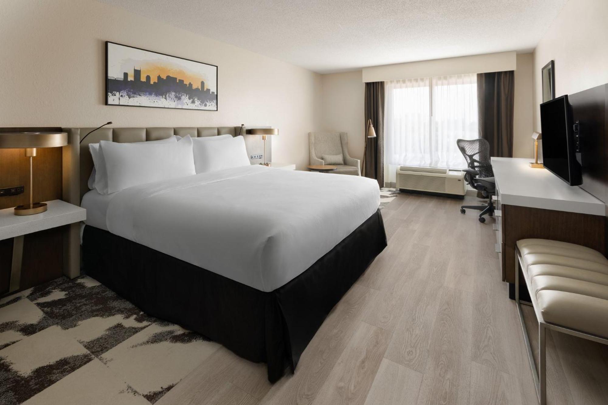 Standard King Room