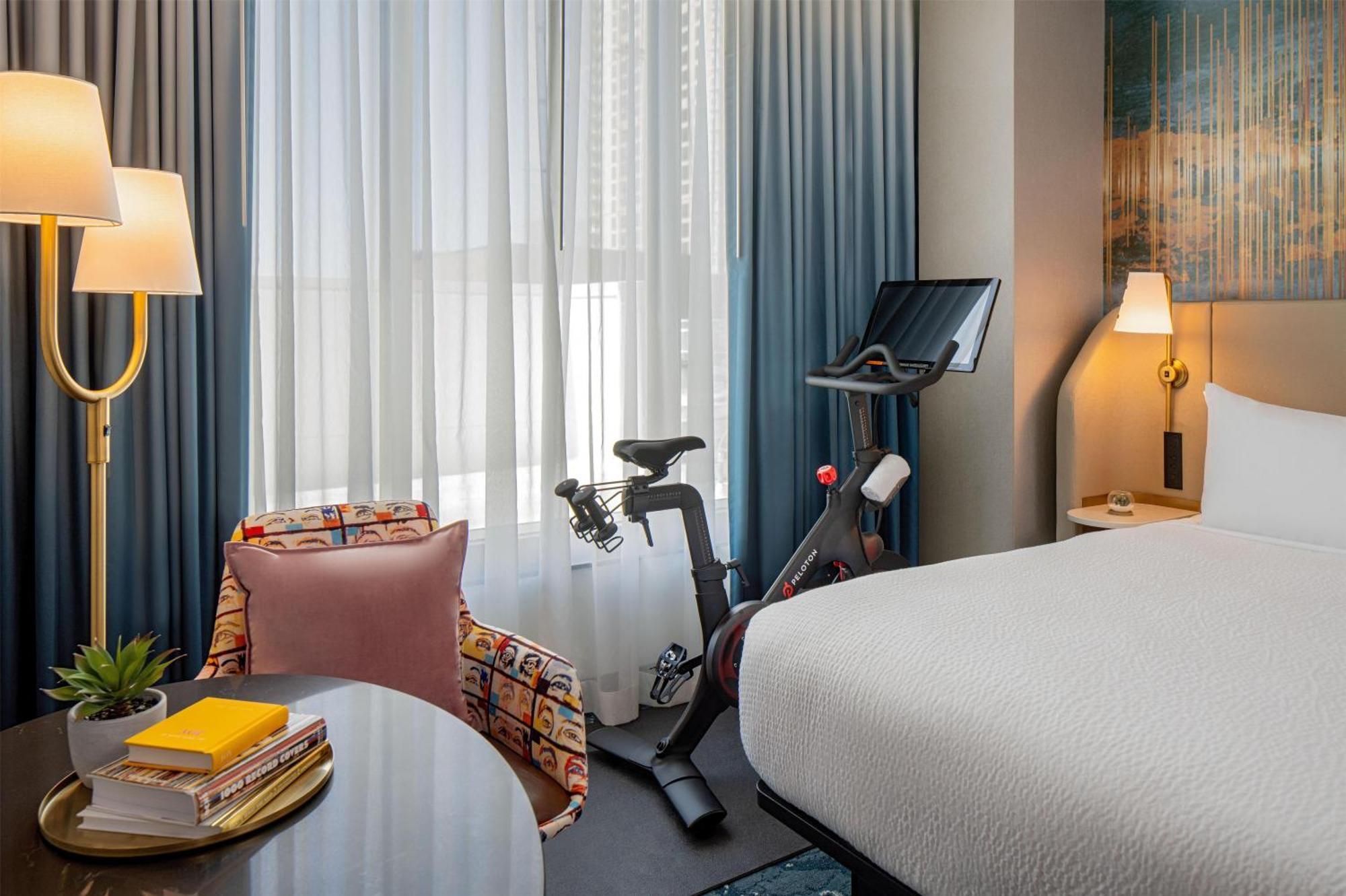 King Room Peloton Bike