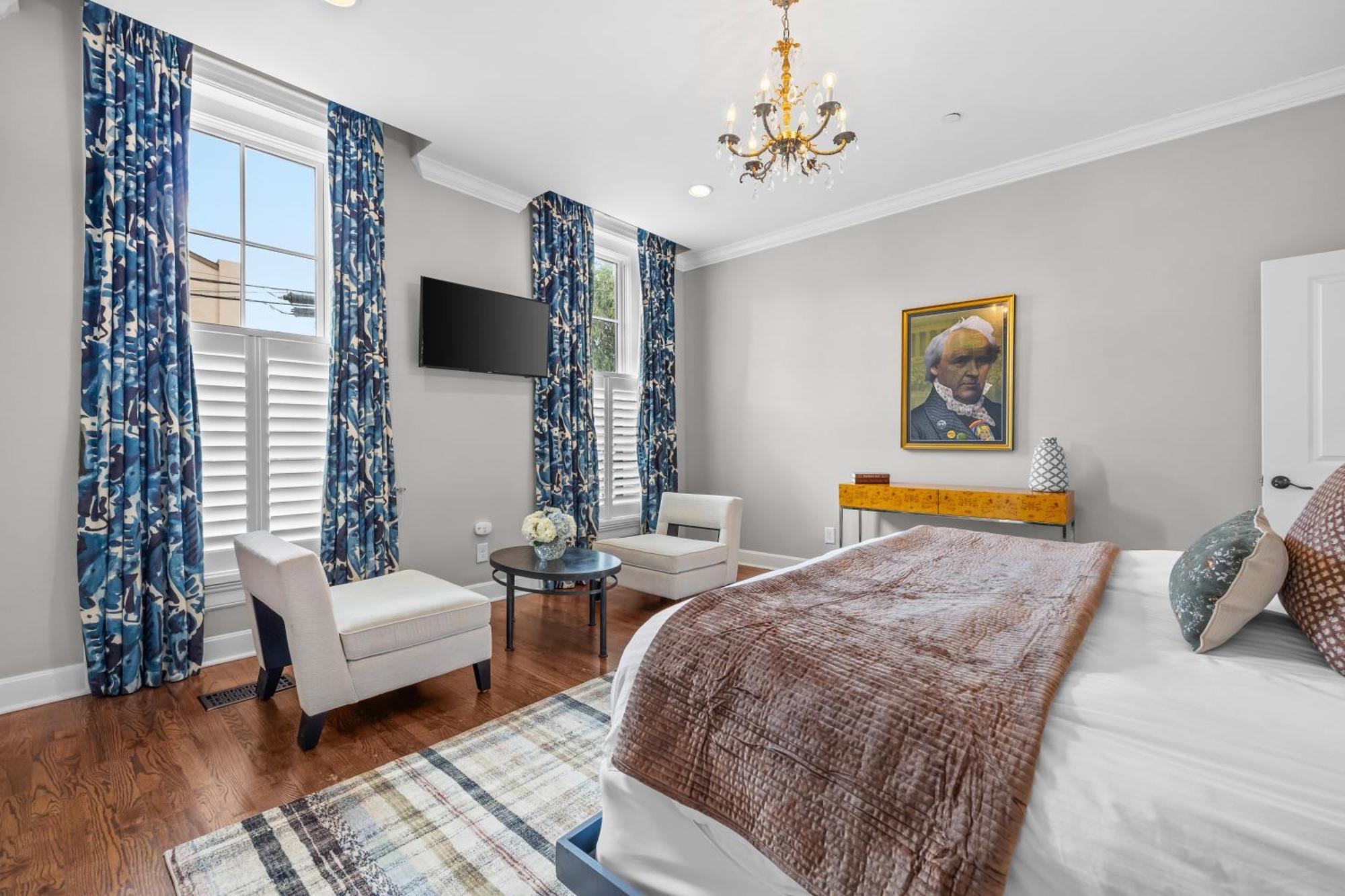King Room