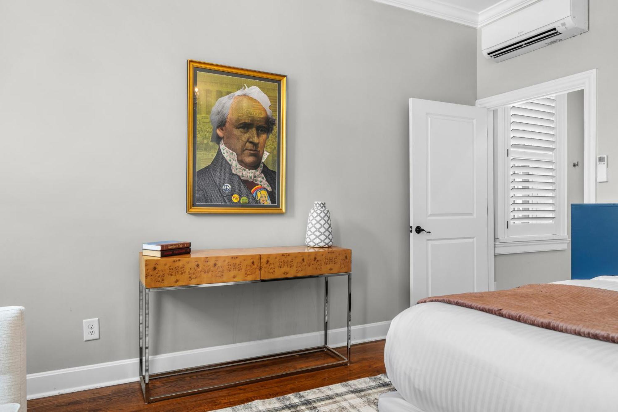 King Room