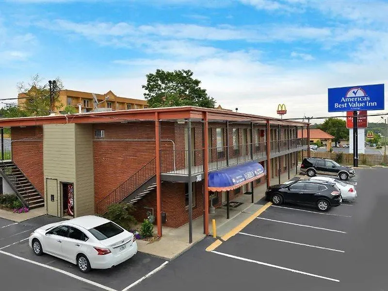Rodeway Inn-1