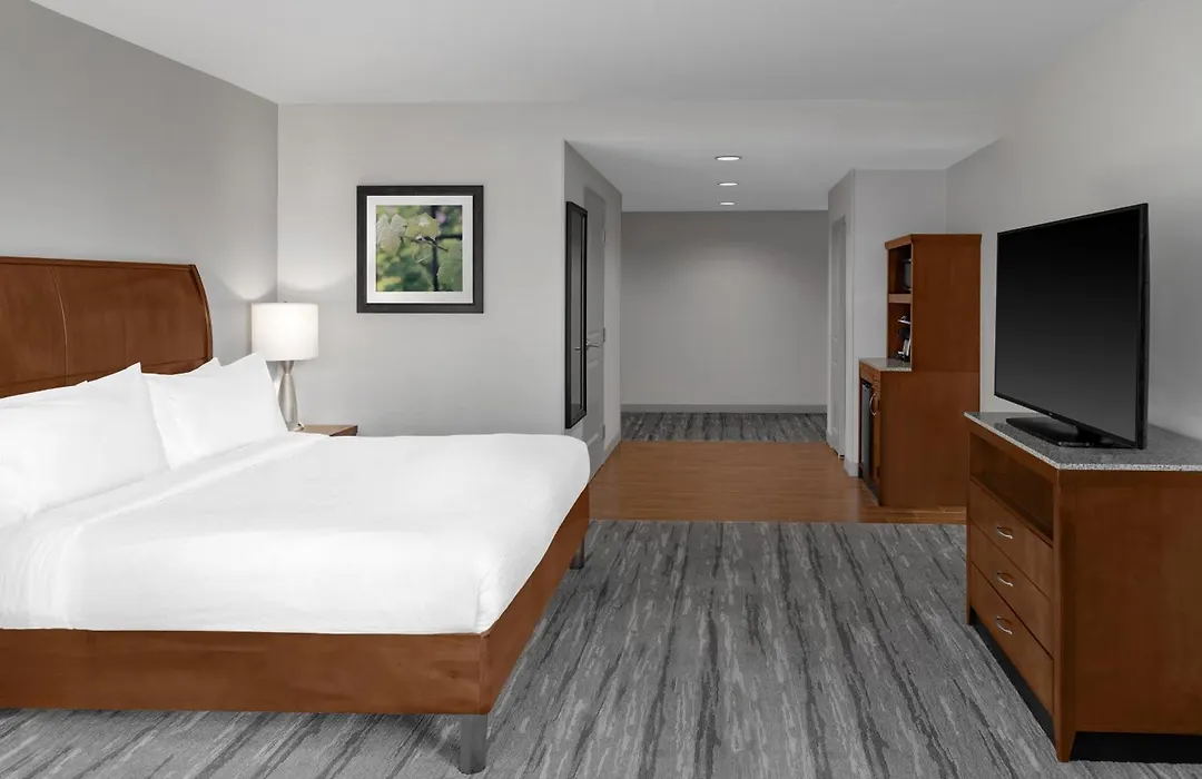 Hilton Garden Inn Nashville Downtown Convention Center-1