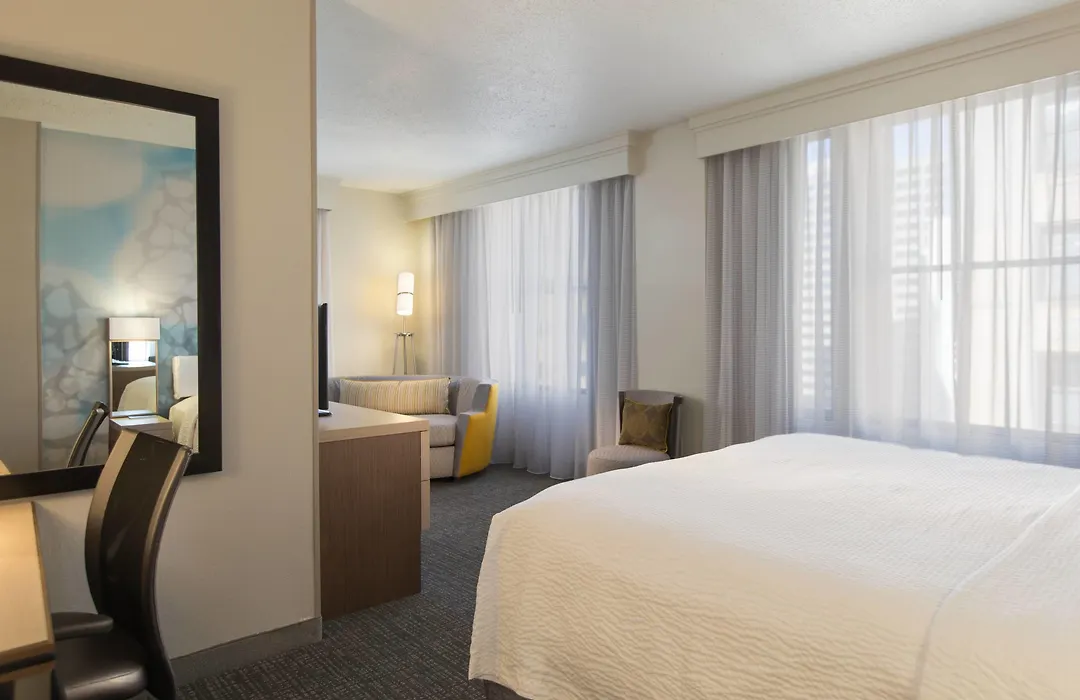 Courtyard By Marriott Nashville Downtown-1