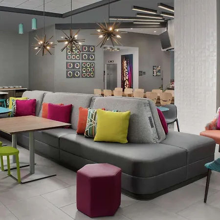 Home2 Suites By Hilton Nashville Downtown Convention Center-3