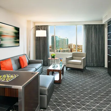 Hilton Nashville Downtown-2