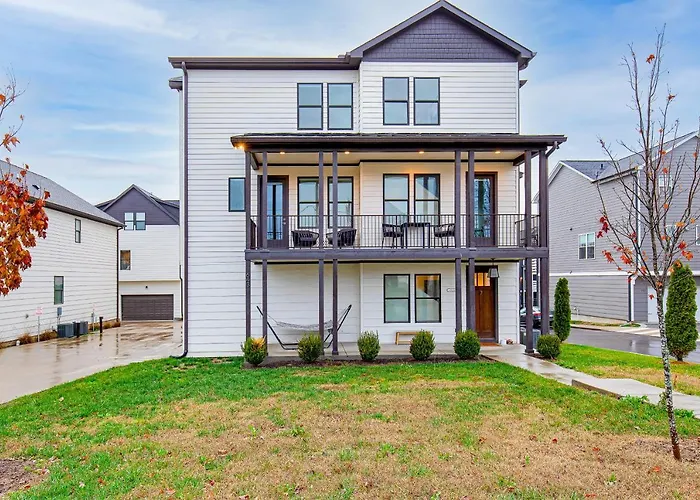 Park West 7 Villa Nashville