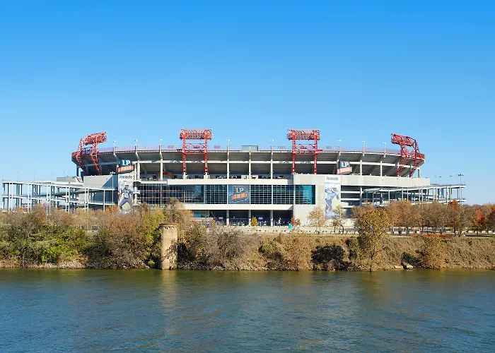 Hotels in Nashville TnIndigo - The Countrypolitan