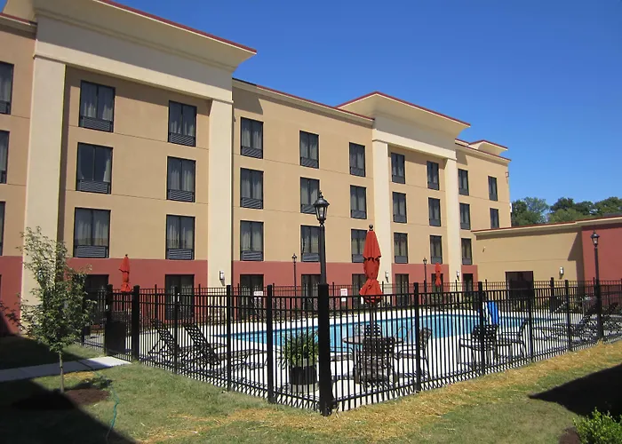 Best Western Plus Sunrise Inn Nashville