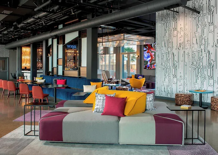 Hotels in Nashville TnAloft Airport