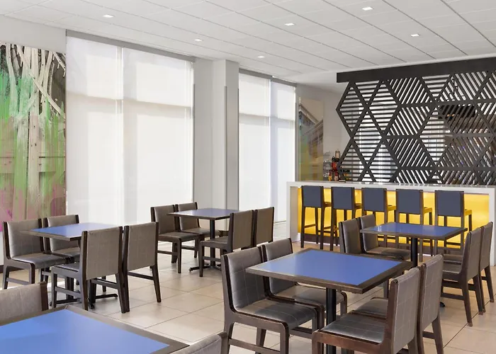 Hotels in Nashville TnGlo Best Western Airport