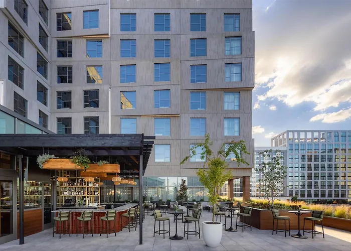 The Printing House Hotel, Tapestry Collection By Hilton Nashville